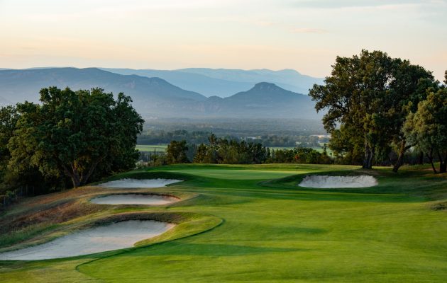 18-hole golf course south of france