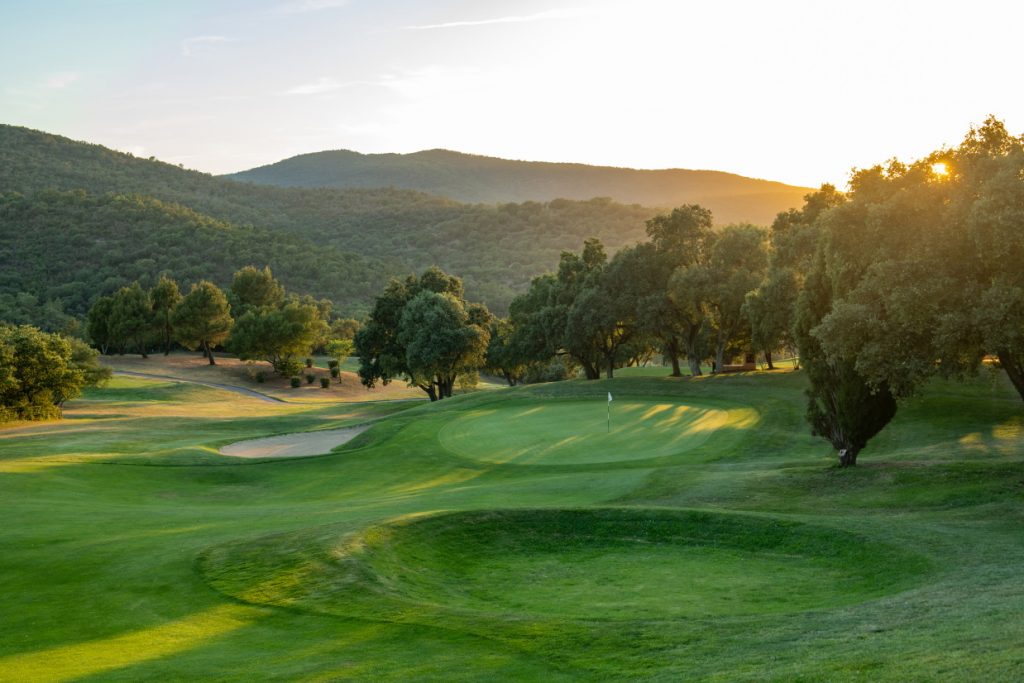 parcours 18 remodelé à Roquebrune sur Argens (83)